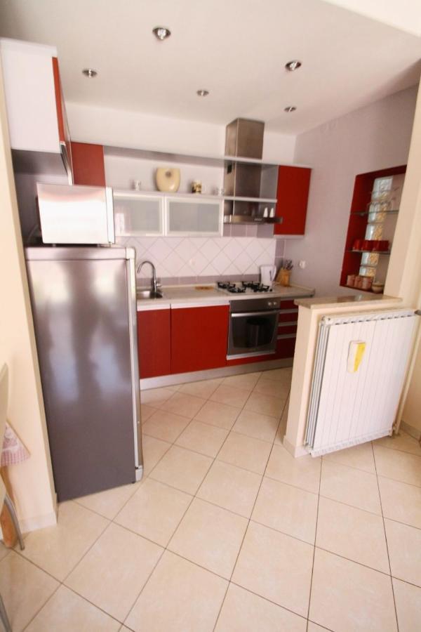 Apartments With A Parking Space Umag - 7666 Bagian luar foto